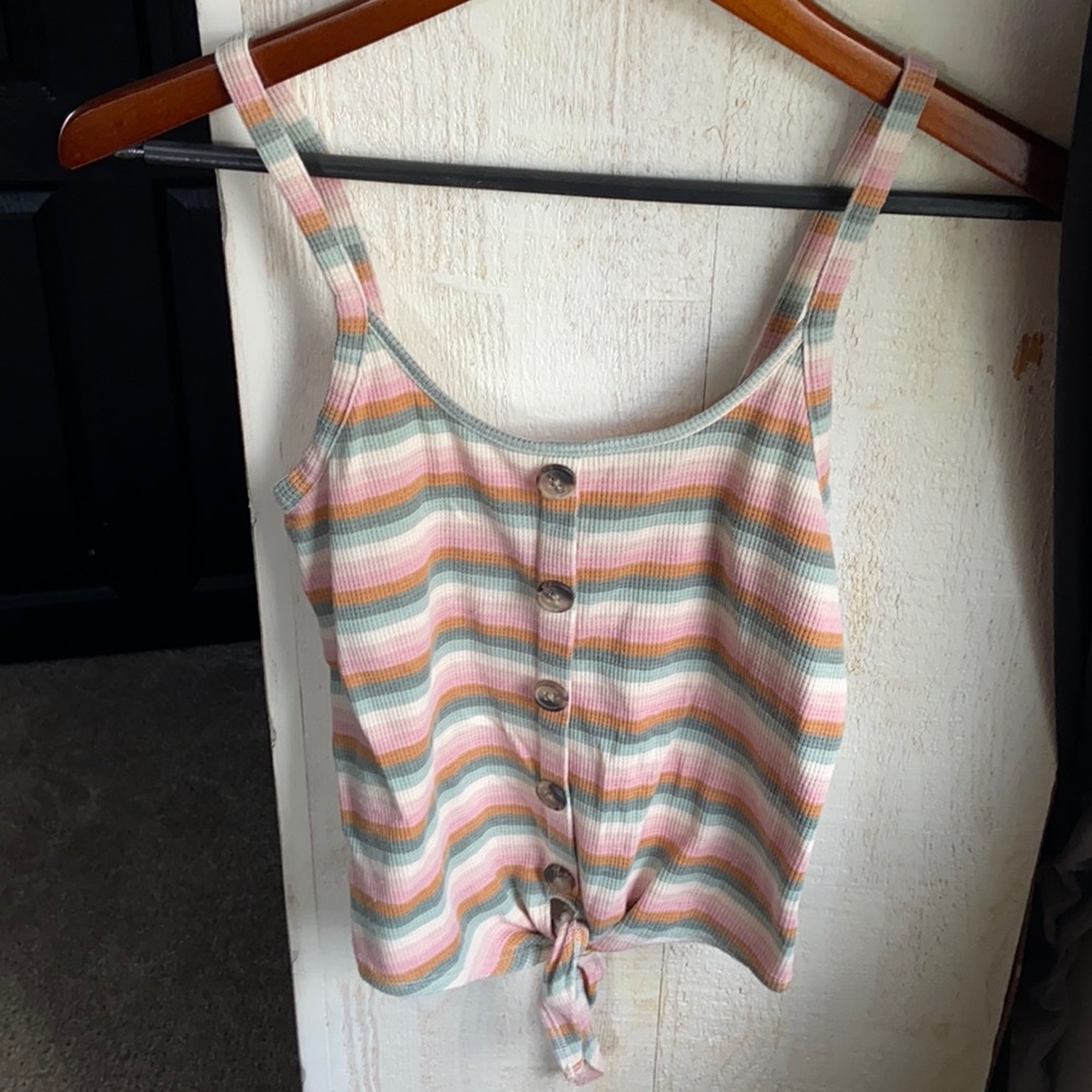 American Eagle top